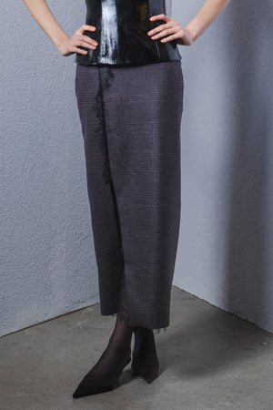 Crepe midi skirt with waist lace detail