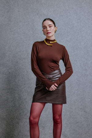 High neck stretch top