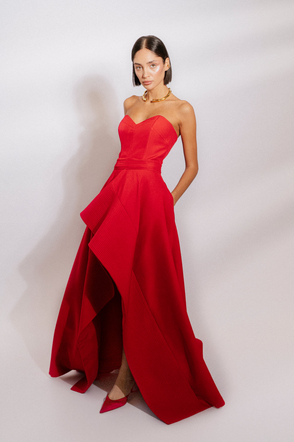Strapless asymmetrical gown