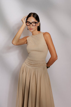 Sleeveless high neck midi dress