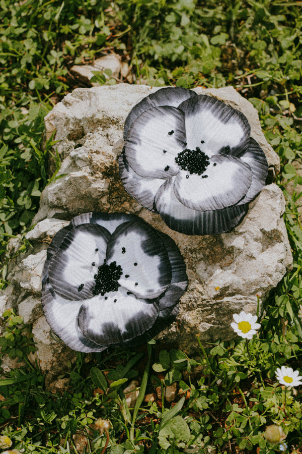 Flower earrings