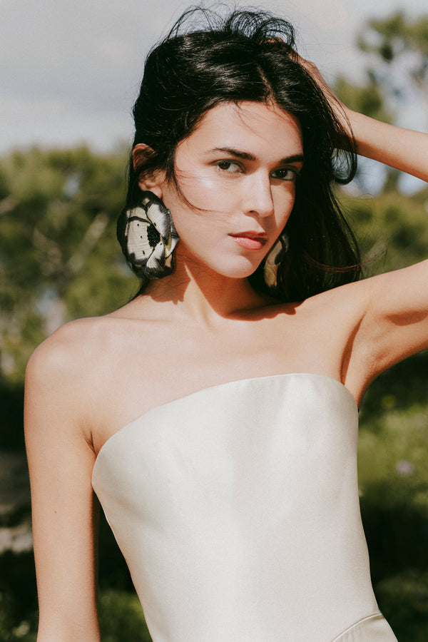 Flower earrings